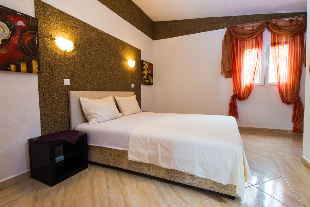 Hotel Wellness & Spa Angelo Gabriel Petrovac Екстер'єр фото