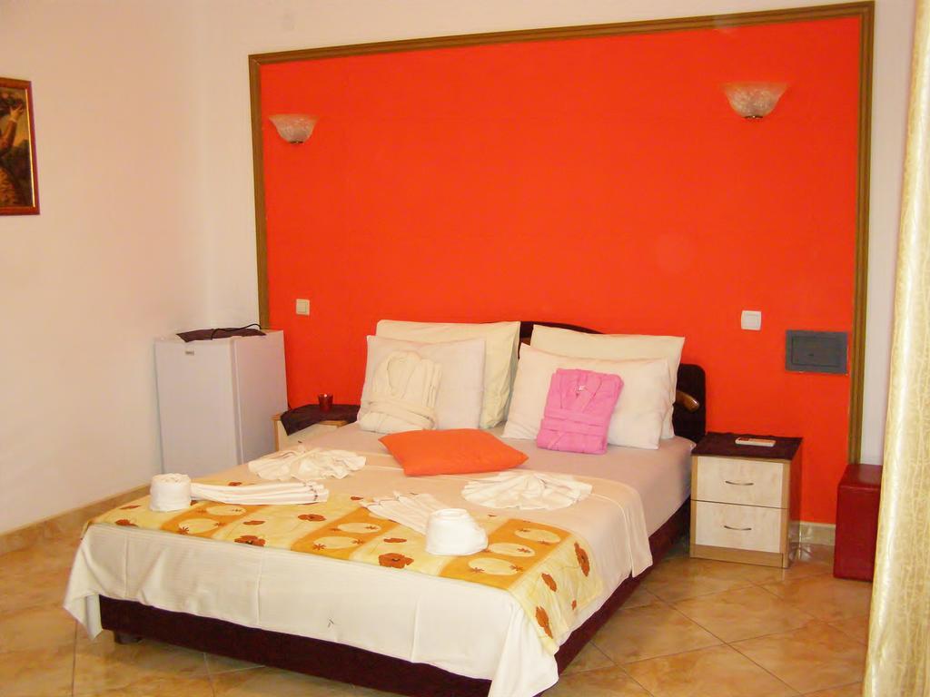 Hotel Wellness & Spa Angelo Gabriel Petrovac Екстер'єр фото