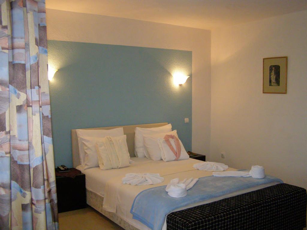 Hotel Wellness & Spa Angelo Gabriel Petrovac Екстер'єр фото